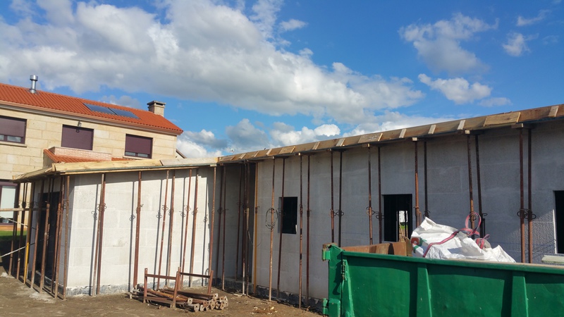 Viv. Unif. Cangas 14